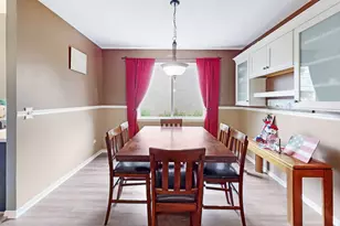 2421 Columbia Ln, Montgomery, IL 60538 - Photo 7