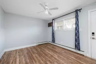 1101 Holiday Ln, Des Plaines, IL 60016 - Photo 13