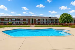 1101 Holiday Ln, Des Plaines, IL 60016 - Photo 19