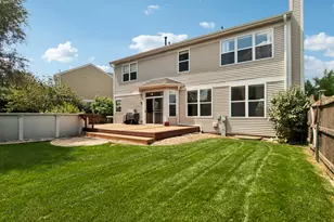 1999 Sparrow Cir, Round Lake, IL 60073 - Photo 41
