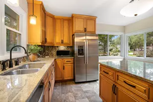 1433 Fulton Ave, Winthrop Harbor, IL 60096 - Photo 7