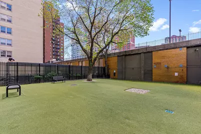 655 W Irving Park Road #3810, Chicago, IL 60613 - Photo 35