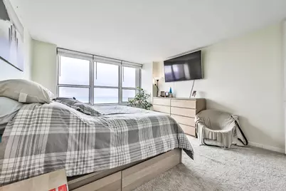 655 W Irving Park Road #3810, Chicago, IL 60613 - Photo 21