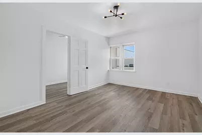 705 Washington Street #2F, Mendota, IL 61342 - Photo 7