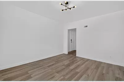 705 Washington Street #2F, Mendota, IL 61342 - Photo 9
