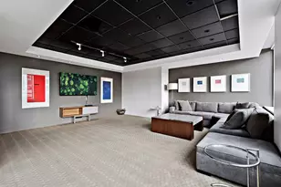 655 W Irving Park Rd, Chicago, IL 60613 - Photo 21