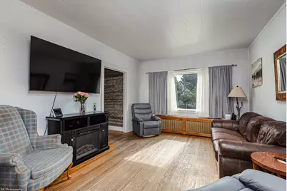 10230 S Turner Avenue, Evergreen Park, IL 60805 - Photo 7