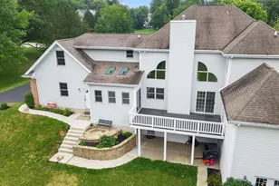 2364 Cairnwell Dr, Belvidere, IL 61008 - Photo 3