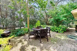 915 W Frontenac Dr, Arlington Heights, IL 60004 - Photo 31