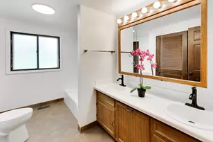 915 W Frontenac Dr, Arlington Heights, IL 60004 - Photo 21