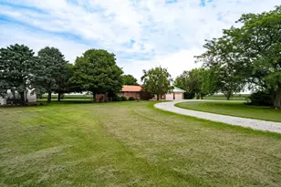 25823 E 2400 N Rd, Odell, IL 60460 - Photo 39