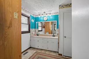 25823 E 2400 N Rd, Odell, IL 60460 - Photo 21