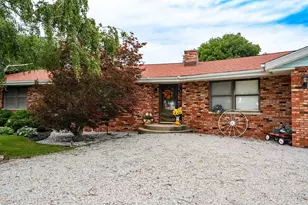 25823 E 2400 N Rd, Odell, IL 60460 - Photo 37