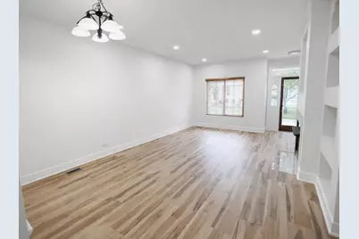 2271 Reflections Drive #2271, Aurora, IL 60502 - Photo 3
