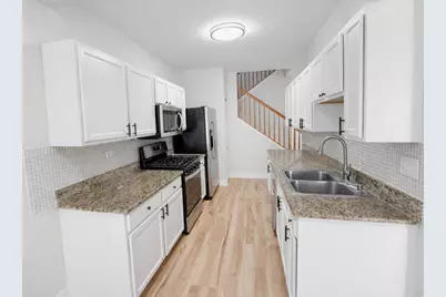 2271 Reflections Drive #2271, Aurora, IL 60502 - Photo 5