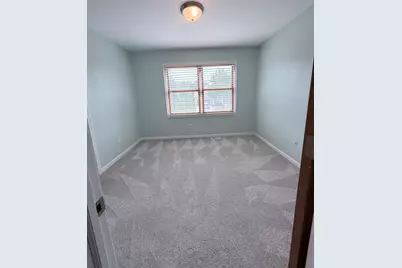553 Danbury Drive, Oswego, IL 60543 - Photo 17