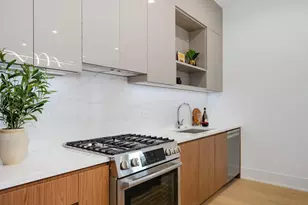 515 W Elm St, Chicago, IL 60610 - Photo 11