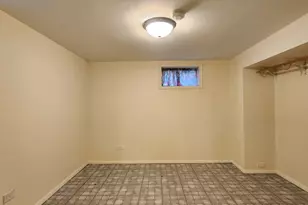 111 Woodland Dr, Round Lake Beach, IL 60073 - Photo 11