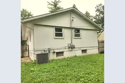 111 Woodland Drive, Round Lake Beach, IL 60073 - Photo 13