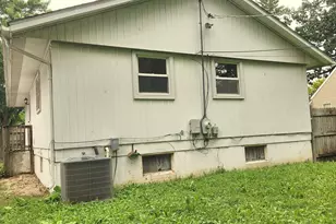 111 Woodland Dr, Round Lake Beach, IL 60073 - Photo 13