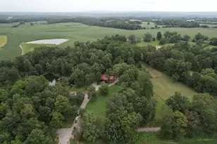 690 Ganntown Ln, Grantsburg, IL 62943 - Photo 25