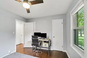 351 N Brockway St, Palatine, IL 60067 - Photo 9