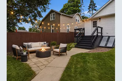 422 S 10th Street, Dekalb, IL 60115 - Photo 23