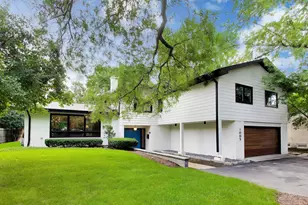 1005 Forestway Dr, Glencoe, IL 60022 - Photo 1