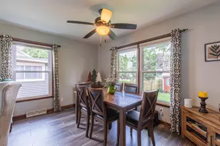 1027 W 3rd St, Spring Valley, IL 61362 - Photo 7
