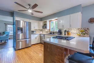 1027 W 3rd St, Spring Valley, IL 61362 - Photo 9