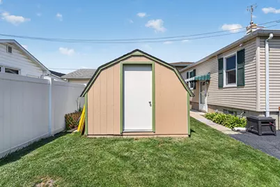 611 Table Street, Lockport, IL 60441 - Photo 39