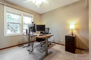 4 Montana Ct, Cary, IL 60013 - Photo 15
