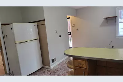 7023 S Bennett Avenue, Chicago, IL 60649 - Photo 7