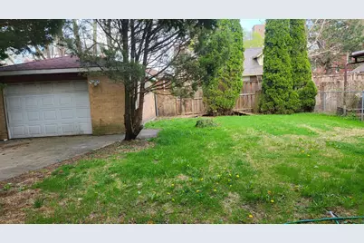 7023 S Bennett Avenue, Chicago, IL 60649 - Photo 27