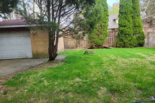 7023 S Bennett Ave, Chicago, IL 60649 - Photo 27