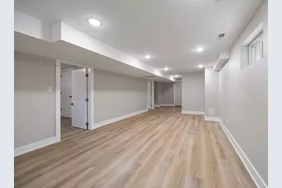12742 S Parnell Avenue, Chicago, IL 60628 - Photo 13