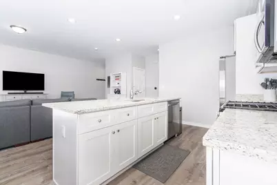 1035 Gillespie Lane, Yorkville, IL 60560 - Photo 11