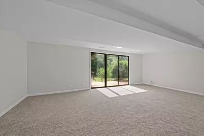 7655 Woodview Drive, Woodridge, IL 60517 - Photo 17