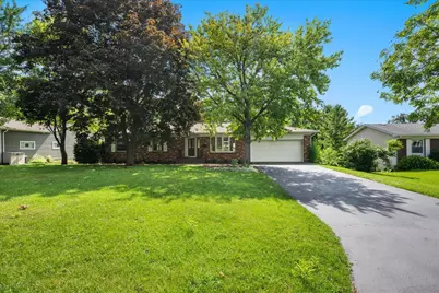 7655 Woodview Drive, Woodridge, IL 60517 - Photo 25