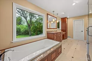 1 Carlisle Rd, Hawthorn Woods, IL 60047 - Photo 17