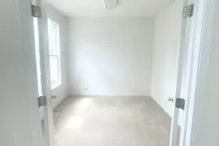 1884 Fescue Dr, Aurora, IL 60504 - Photo 5