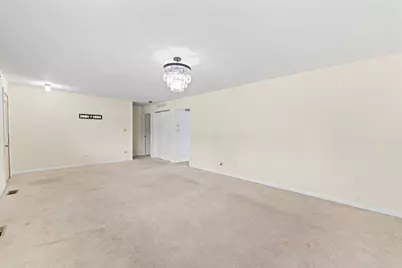 109 Landmeier Road, Elk Grove Village, IL 60007 - Photo 13