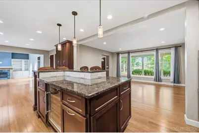 2S943 Shagbark Drive, Batavia, IL 60510 - Photo 5