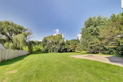 14106 Glenwood Court, Libertyville, IL 60048 - Photo 33