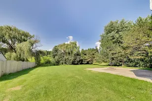 14106 Glenwood Ct, Libertyville, IL 60048 - Photo 33