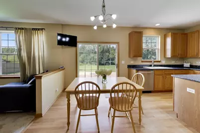 14106 Glenwood Court, Libertyville, IL 60048 - Photo 13
