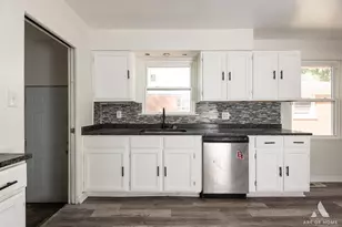 434 Mackinaw Ave, Calumet City, IL 60409 - Photo 5