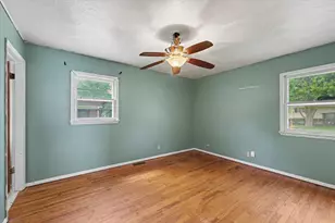 1004 Frank Dr, Champaign, IL 61821 - Photo 17