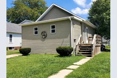 1116 N Gooding Street, Lasalle, IL 61301 - Photo 1