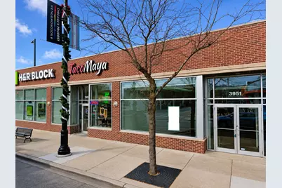 3951 N Broadway, Chicago, IL 60613 - Photo 1